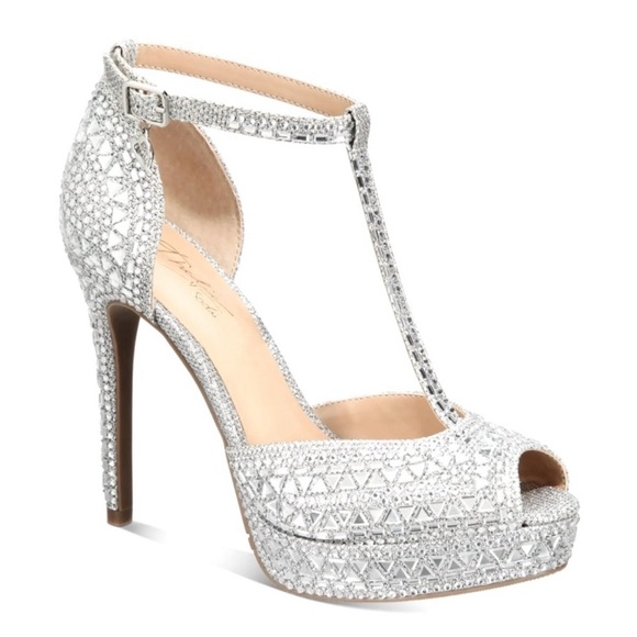 Thalia Sodi NWT Stunning Chace Ankle Strap Peep Toe Rhinestone Heels (SH079) - Picture 6 of 12